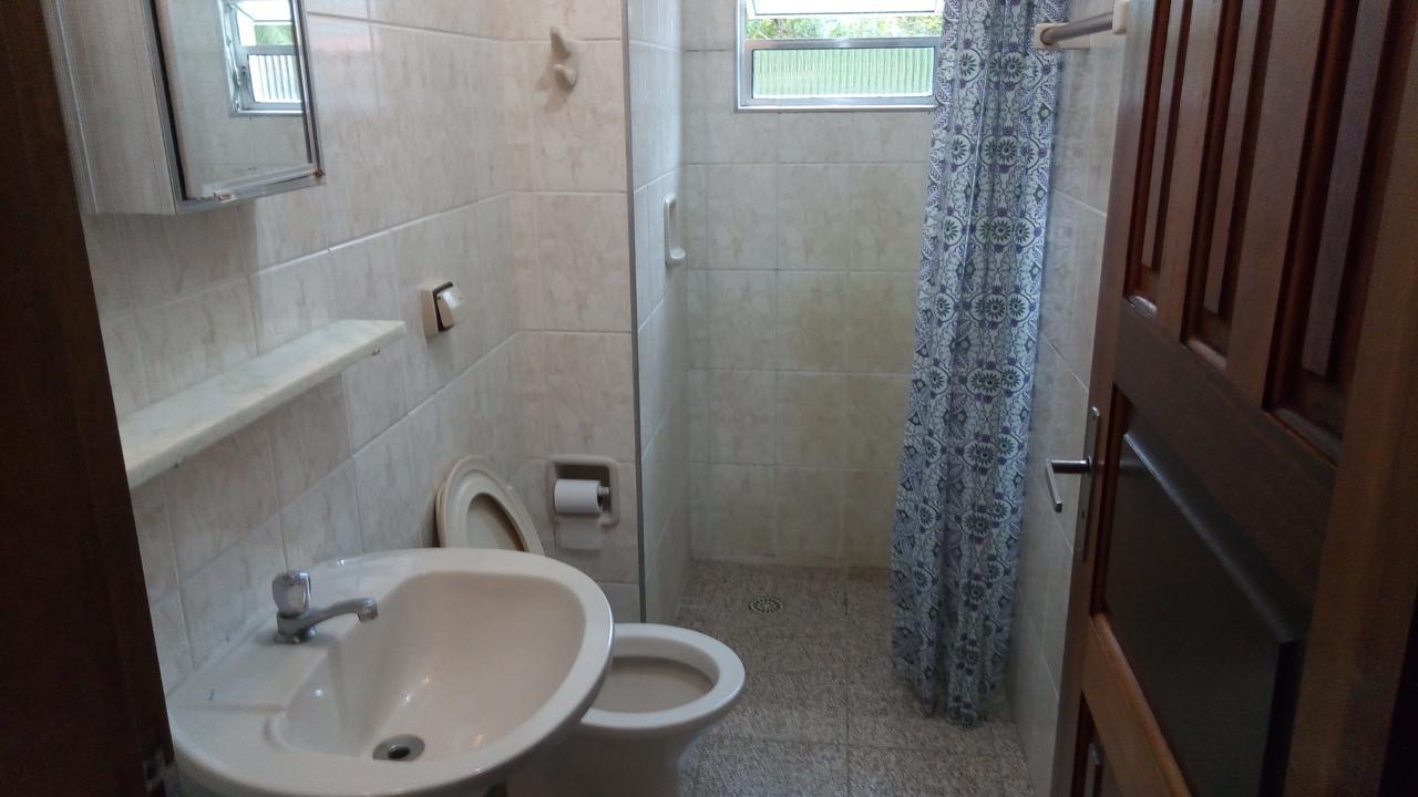 APTOS FAMILIA com AR CONDICIONADO UBATUBA Praia Pereque Acu Exterior foto