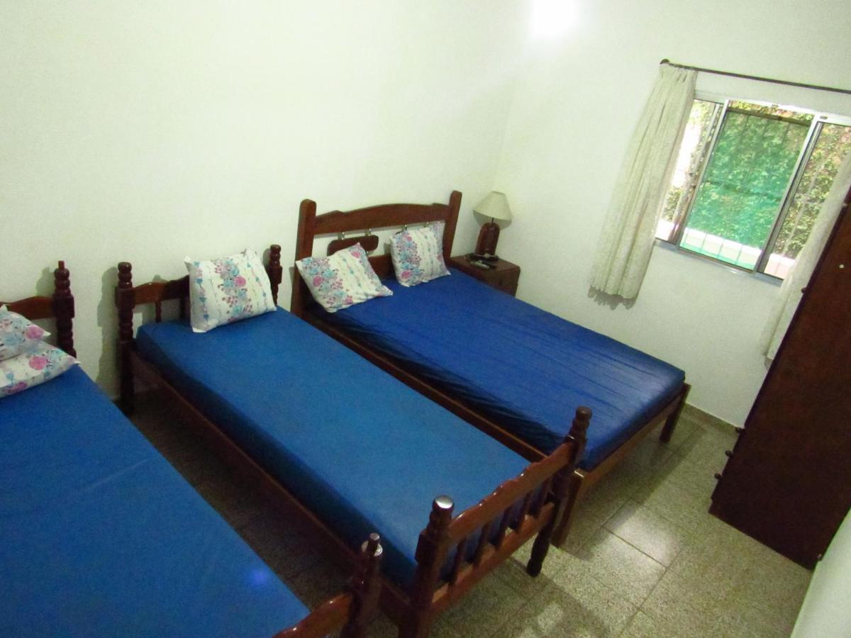 APTOS FAMILIA com AR CONDICIONADO UBATUBA Praia Pereque Acu Exterior foto