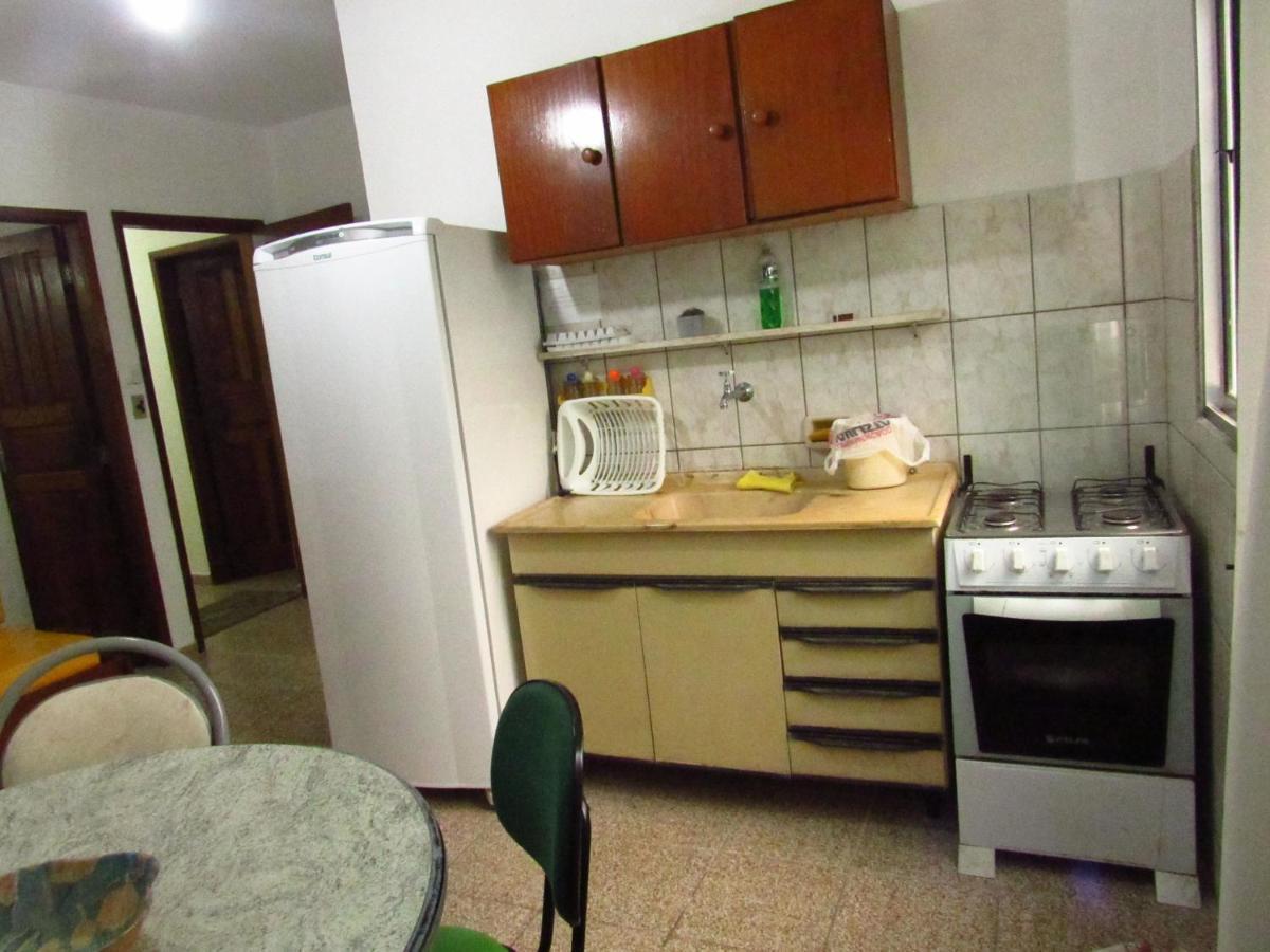 APTOS FAMILIA com AR CONDICIONADO UBATUBA Praia Pereque Acu Exterior foto