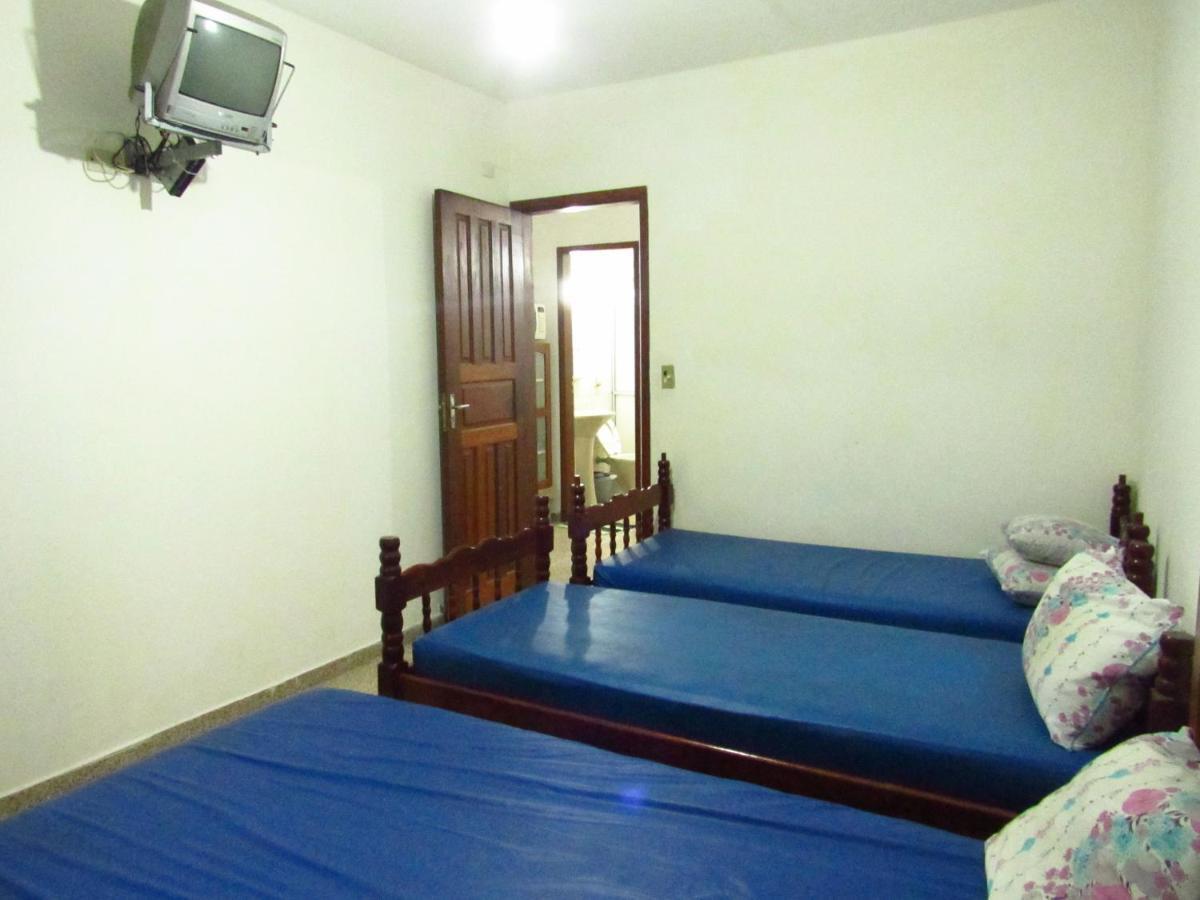 APTOS FAMILIA com AR CONDICIONADO UBATUBA Praia Pereque Acu Exterior foto