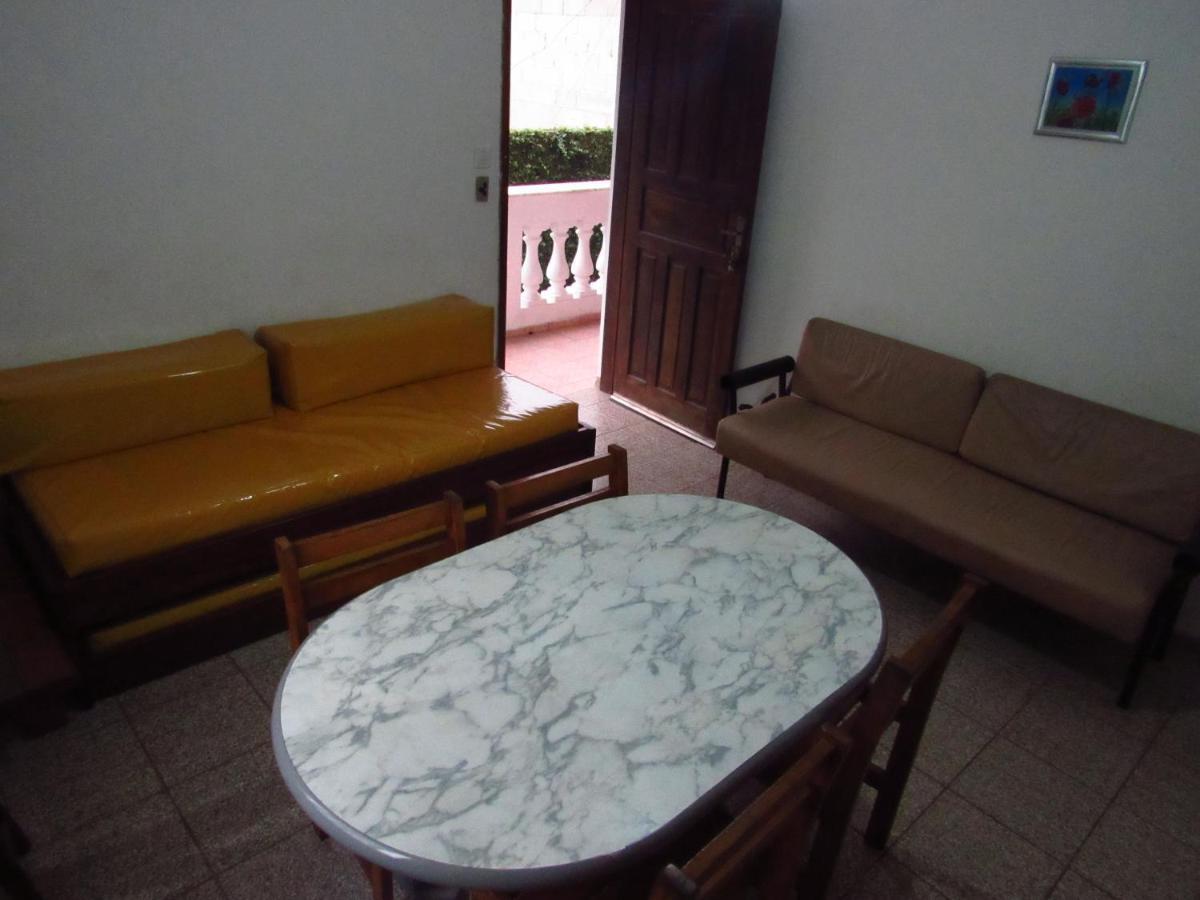APTOS FAMILIA com AR CONDICIONADO UBATUBA Praia Pereque Acu Exterior foto
